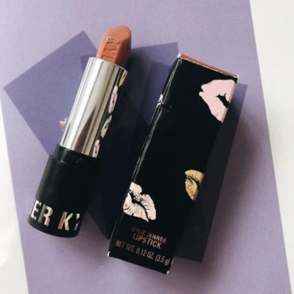 ✨💄Kylie lipstick ‘Dulce de leche new ✨